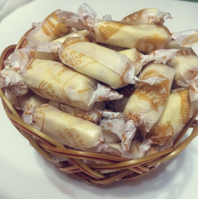 视频：用棉花糖制作超级好吃的杏仁蔓越莓牛轧糖