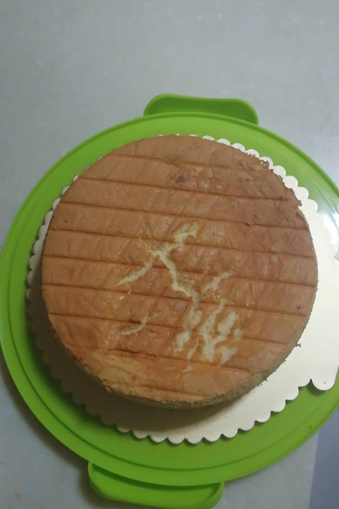 视频菜谱:原味戚风蛋糕8寸戚风蛋糕不裂