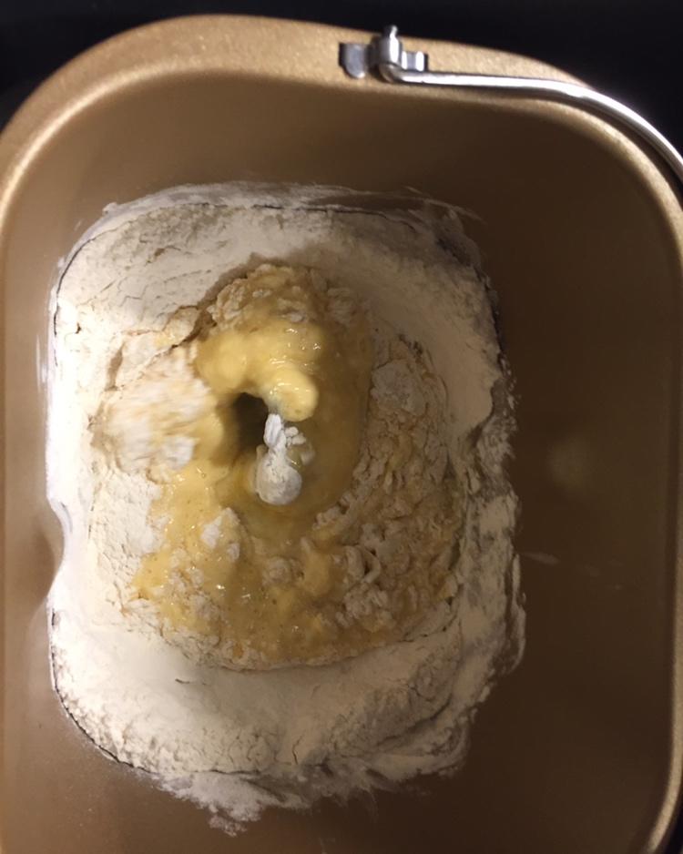 自己做的牛奶吐司面包，一直想买的面包机(柏翠PE8500)