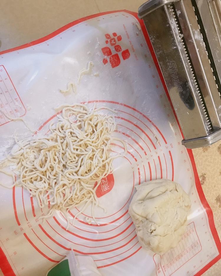 家常手擀面