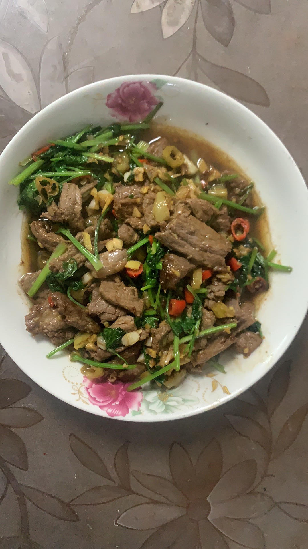 小炒黄牛肉，肉嫩味香！太好吃了简直是米饭杀手！