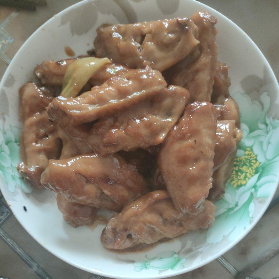 妈妈家的味道，吃了停不下来的红烧鸡翅