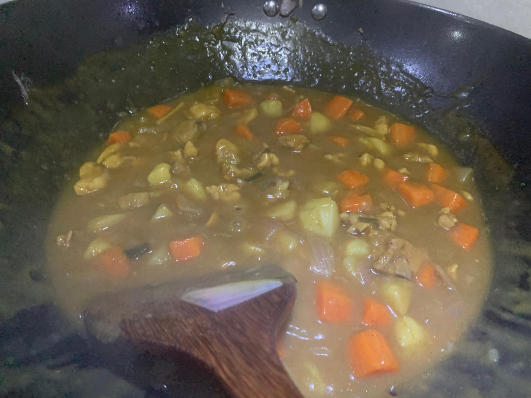 咖喱鸡肉饭