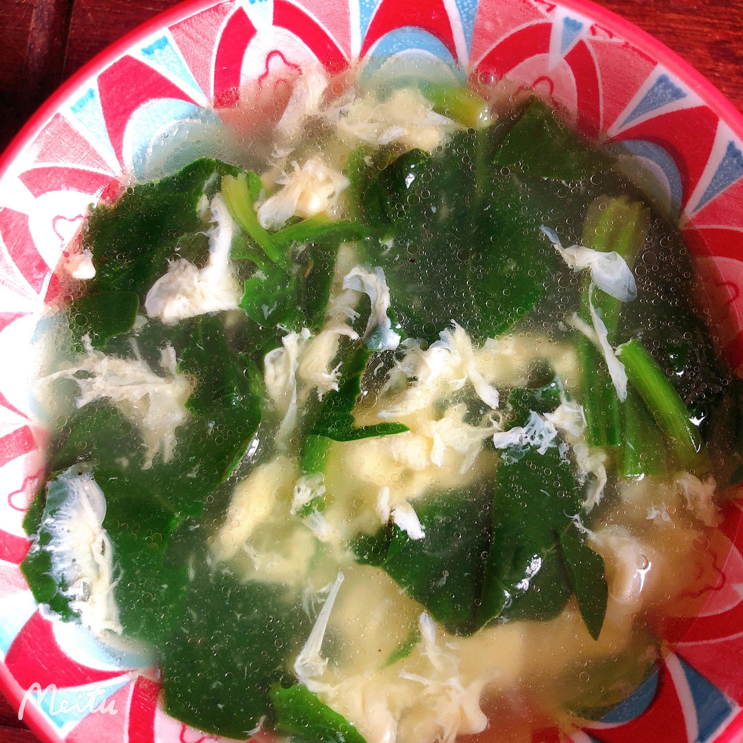 菠菜鸡蛋汤