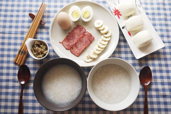 早餐，一天中最重要的小事。的做法