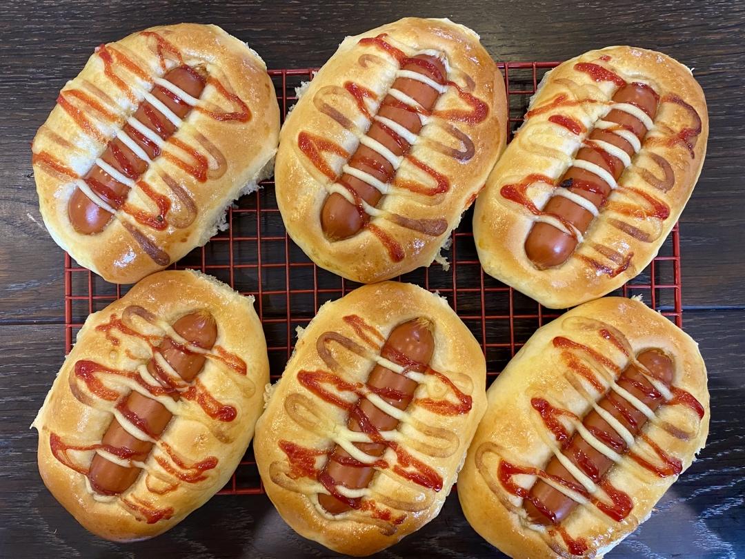 热狗面包