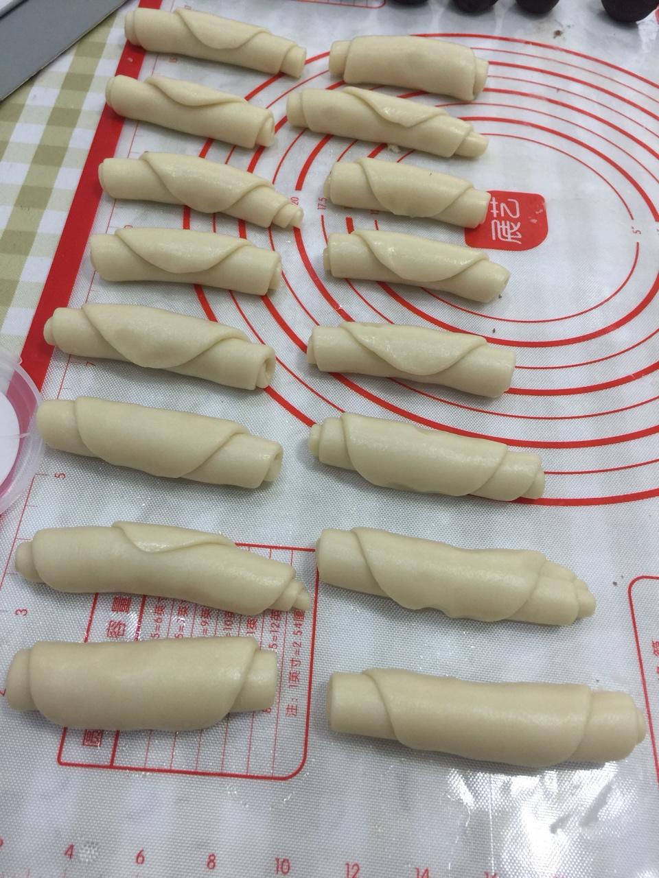 最详细的蛋黄酥方子修订版（新手必看）