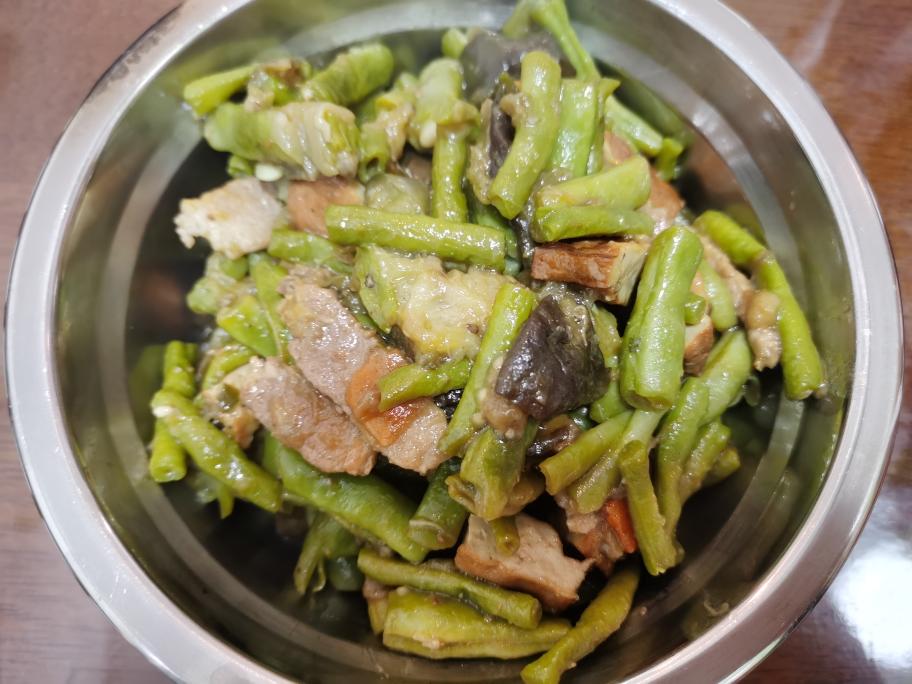 芸豆，菜豆炒茄子2022-09-20的做法