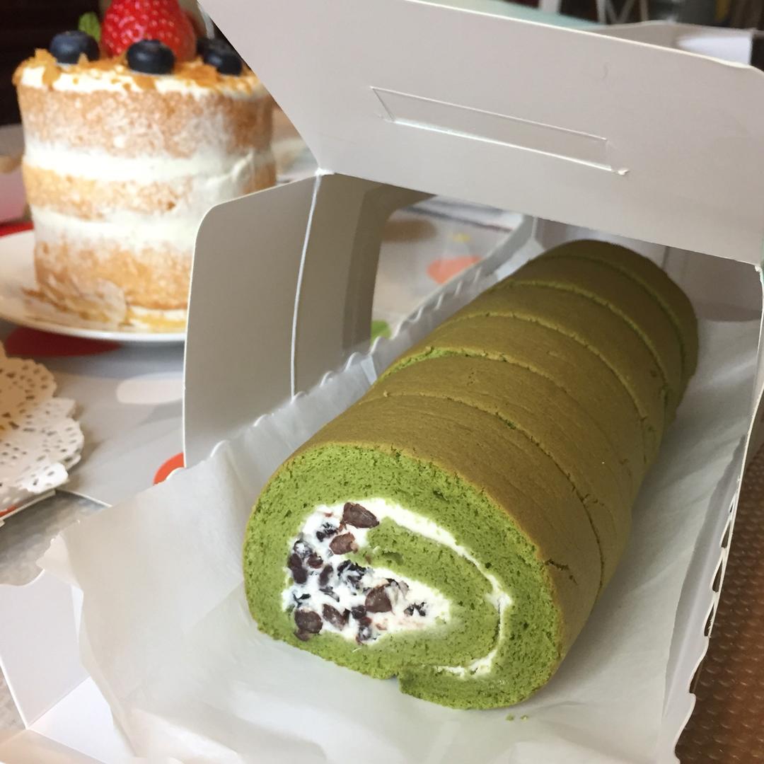 抹茶戚风蛋糕卷