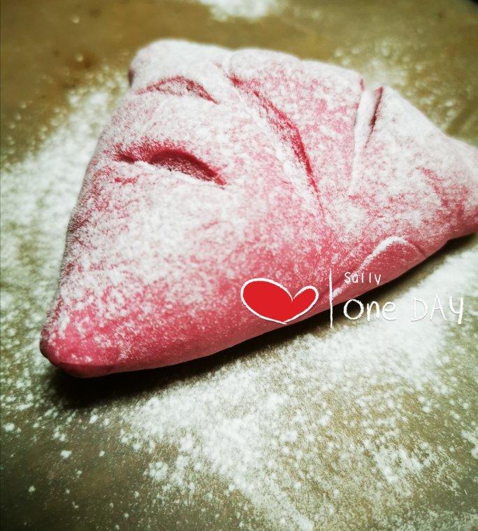 火龙果麻薯软欧