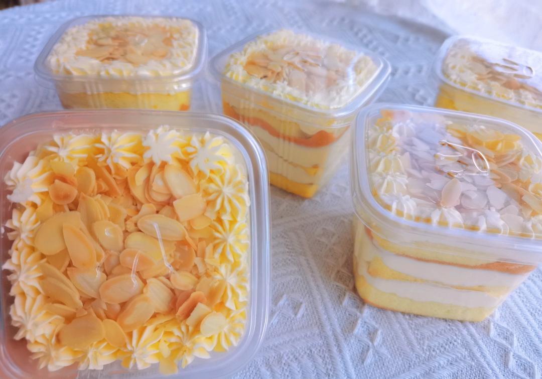 咸奶油杏仁盒子蛋糕