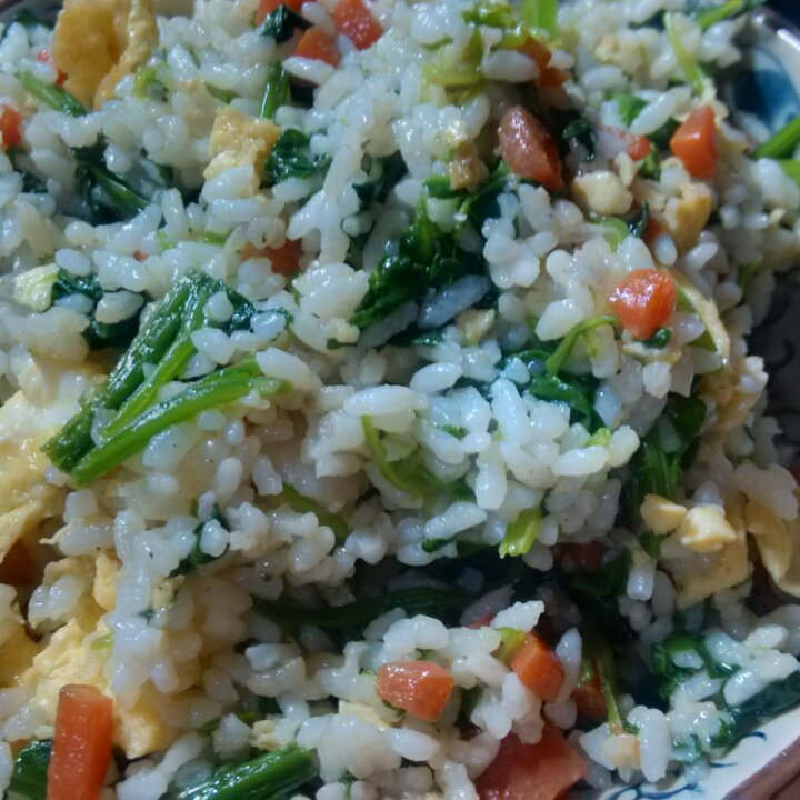 菠菜炒饭（超简单）