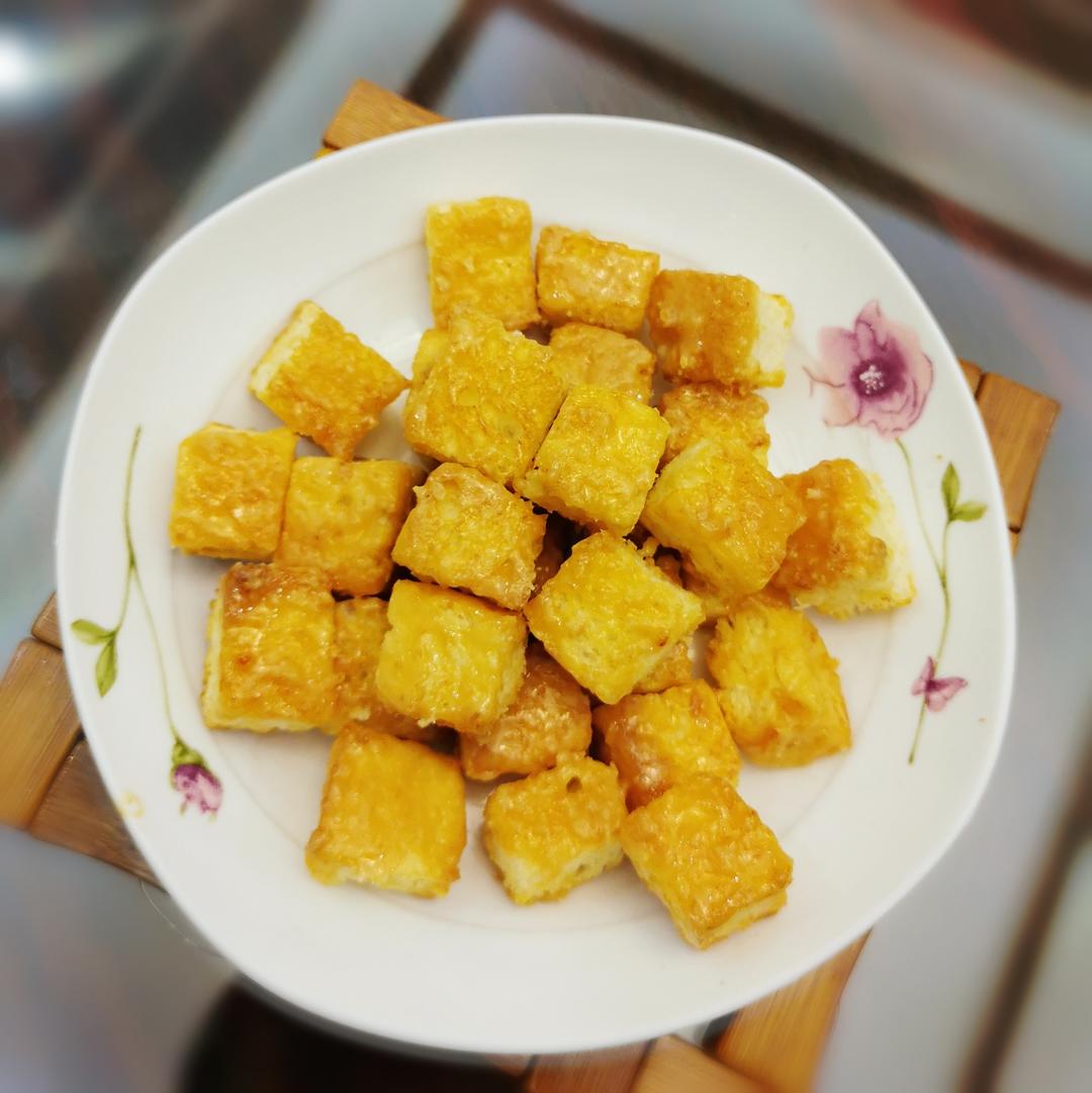 焦糖吐司丁的做法