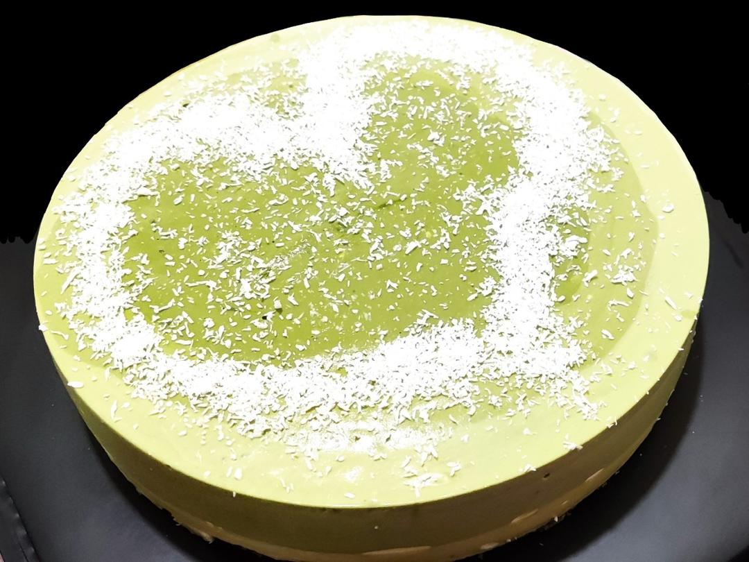 渐变抹茶慕斯蛋糕：我Amanda带着既美又作的抹茶甜点又来了！【曼食慢语】