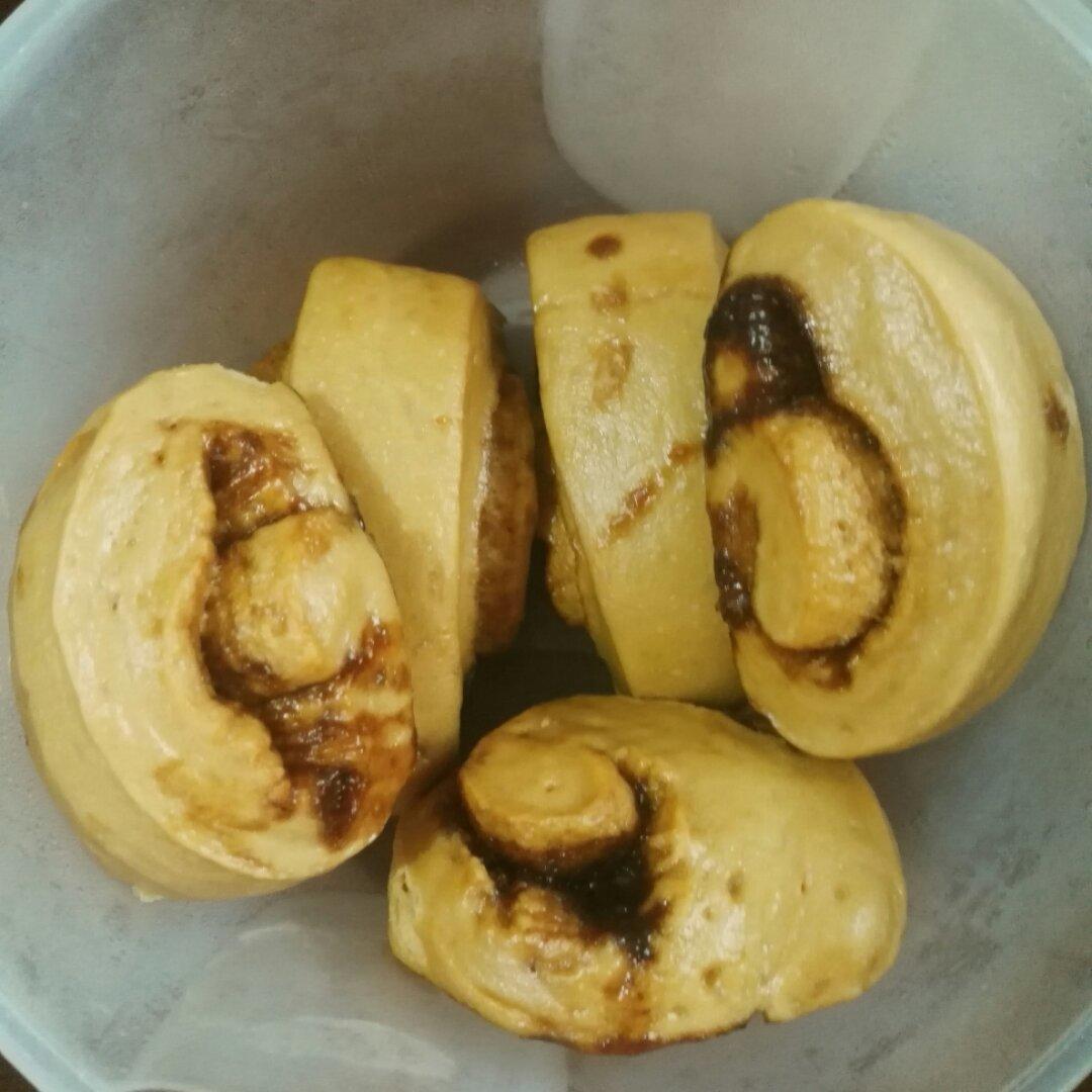 忆梦8做的奶香红糖馒头