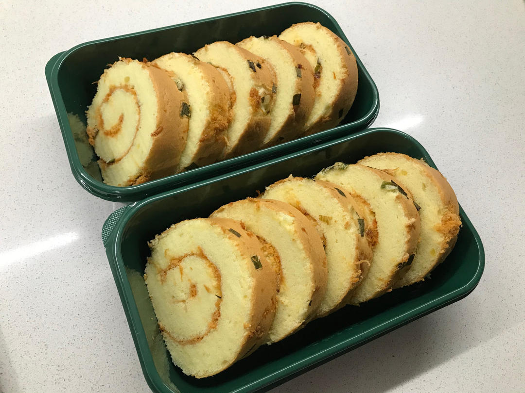 小四肉松卷