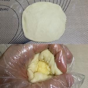 椰香酸奶叶子面包的做法 步骤12