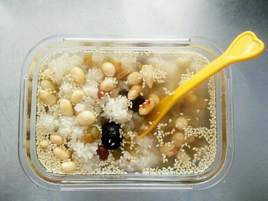 蔚蔚的蔚做的冰饭