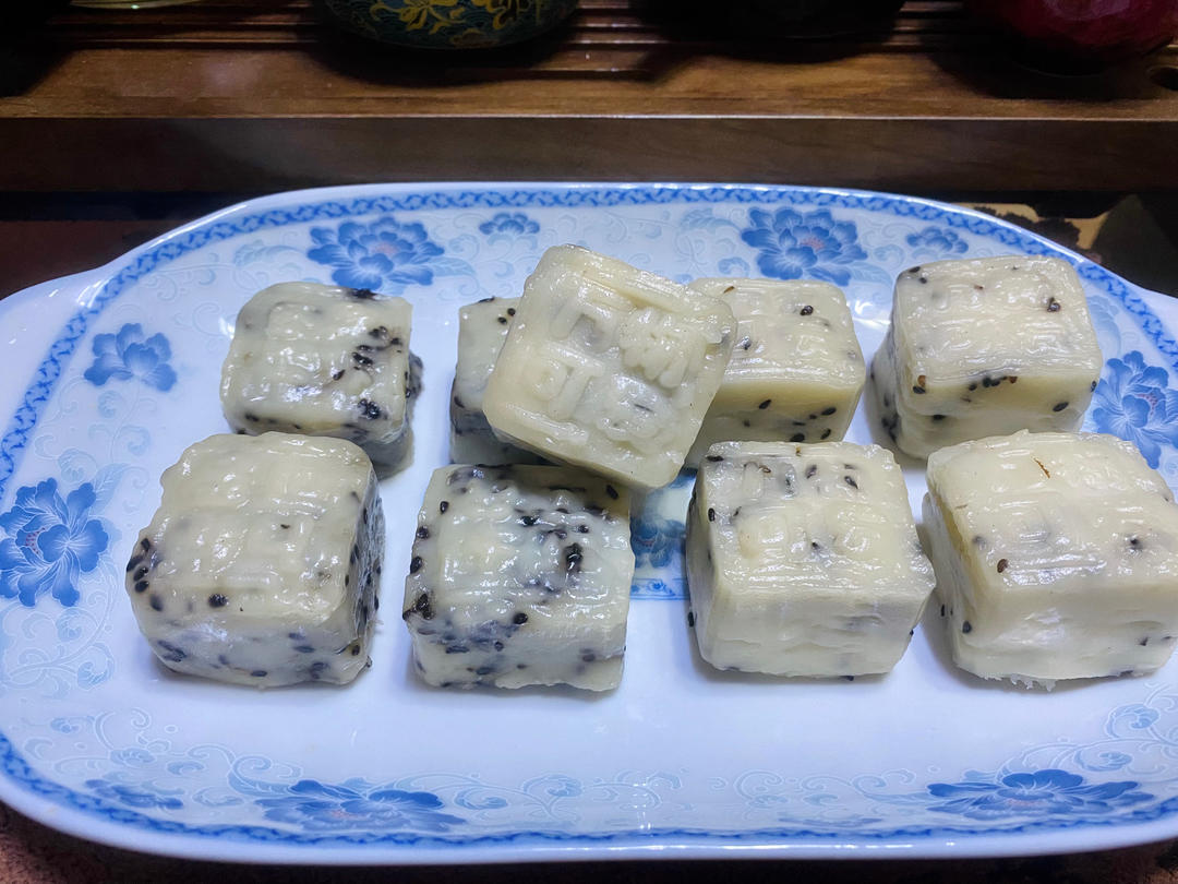 中式传统小方糕 松糕 米糕 蒸糕