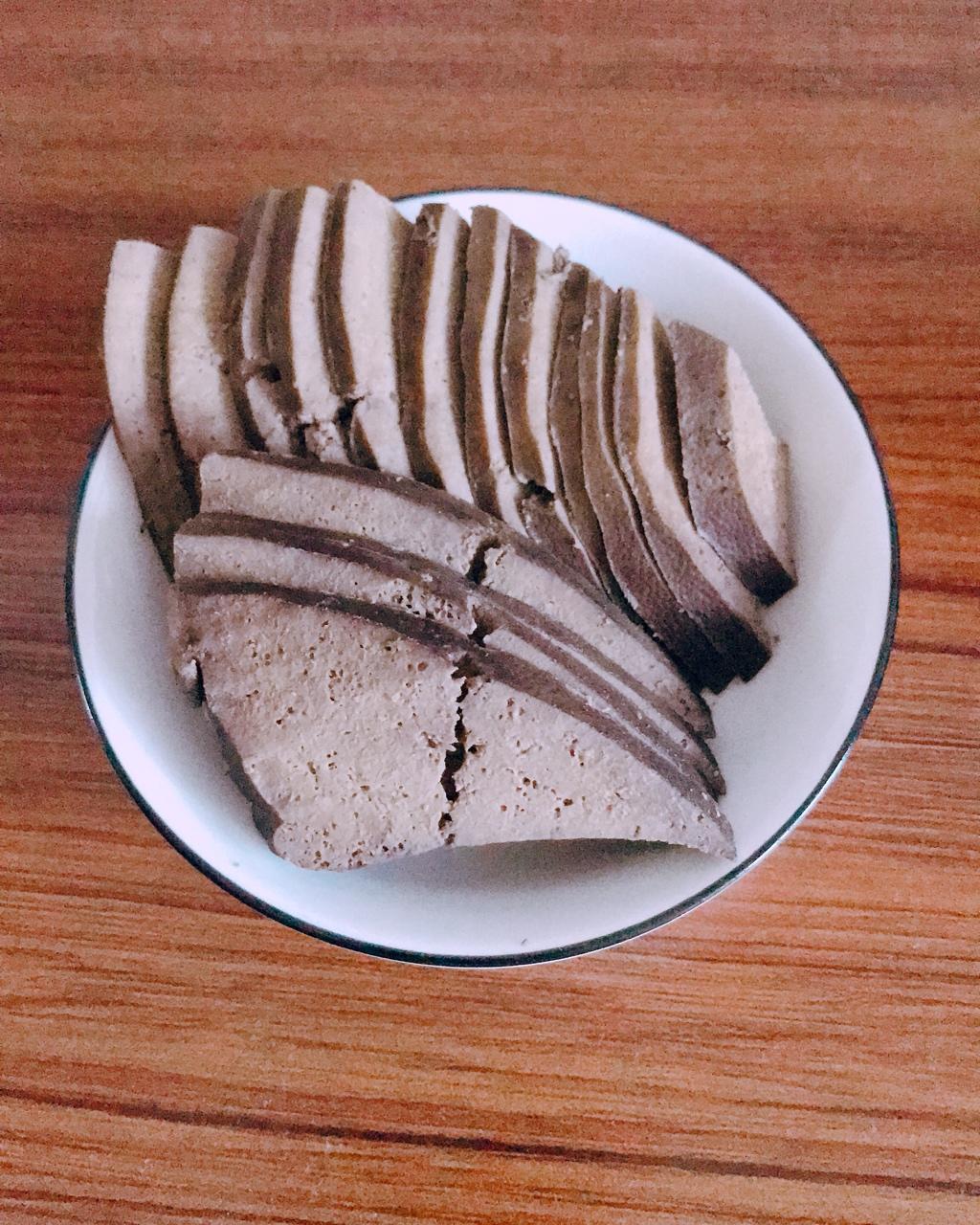 卤猪肝