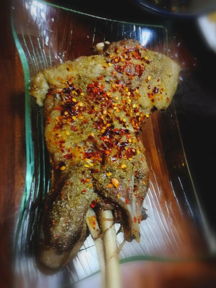 烤羊腿