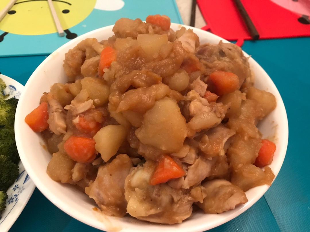 土豆焖鸡腿