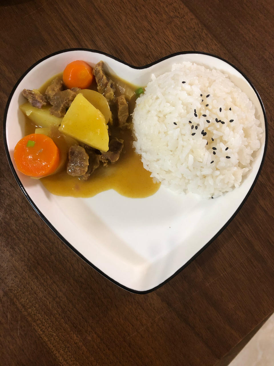 咖喱牛肉土豆