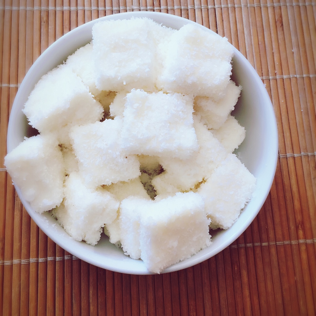 椰蓉牛奶小方