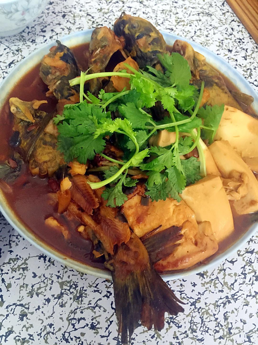 酱闷黄骨鱼豆腐