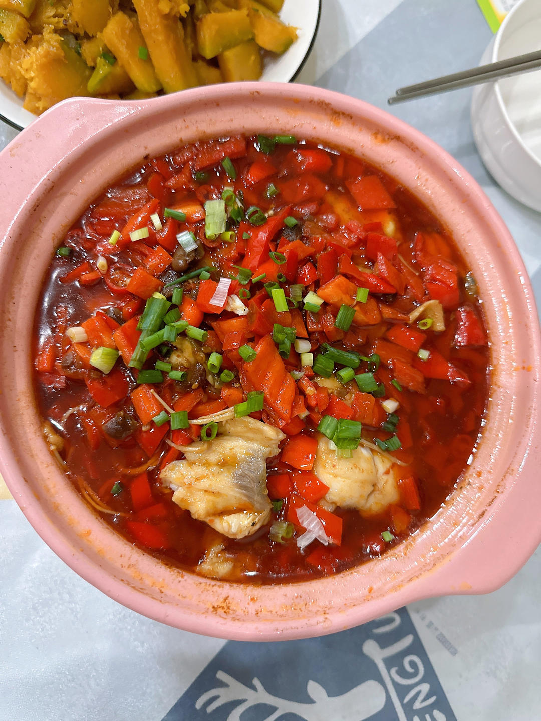 超级入味的砂锅鱼（记得多煮点米饭）