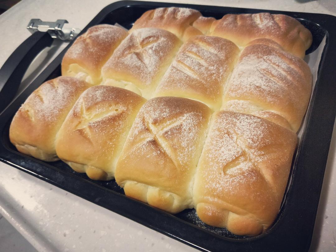 软到不知所措的牛奶卷