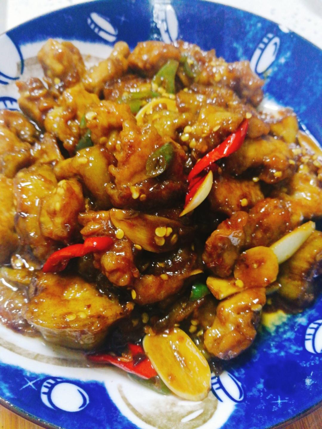溜肉段烧茄子（东北硬菜呀哈哈）