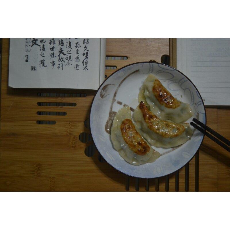 早餐来一锅香脆的生煎饺子