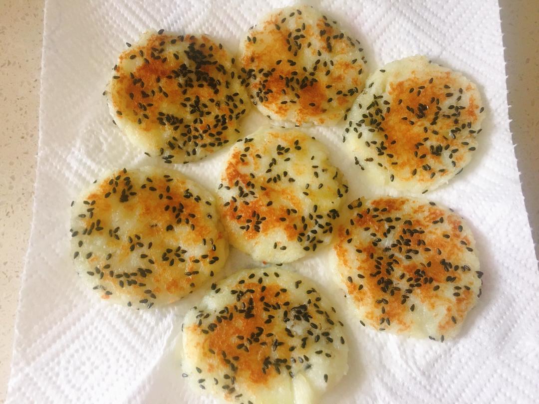 （宝宝辅食）芝麻山药饼的做法