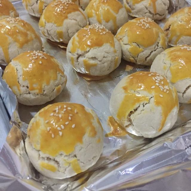 蛋黄酥酥酥（超级奶香黄油版）