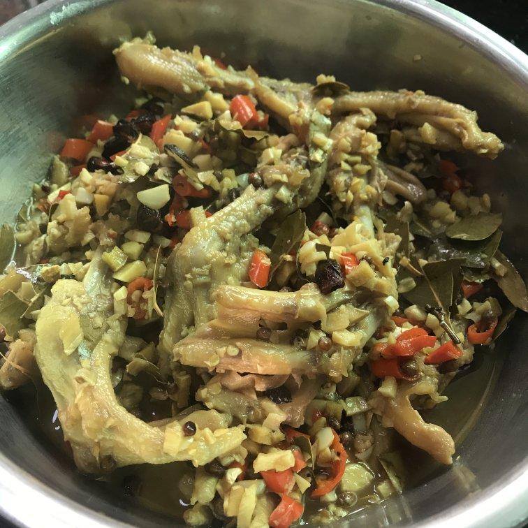 卤鸭掌不好吃你打我