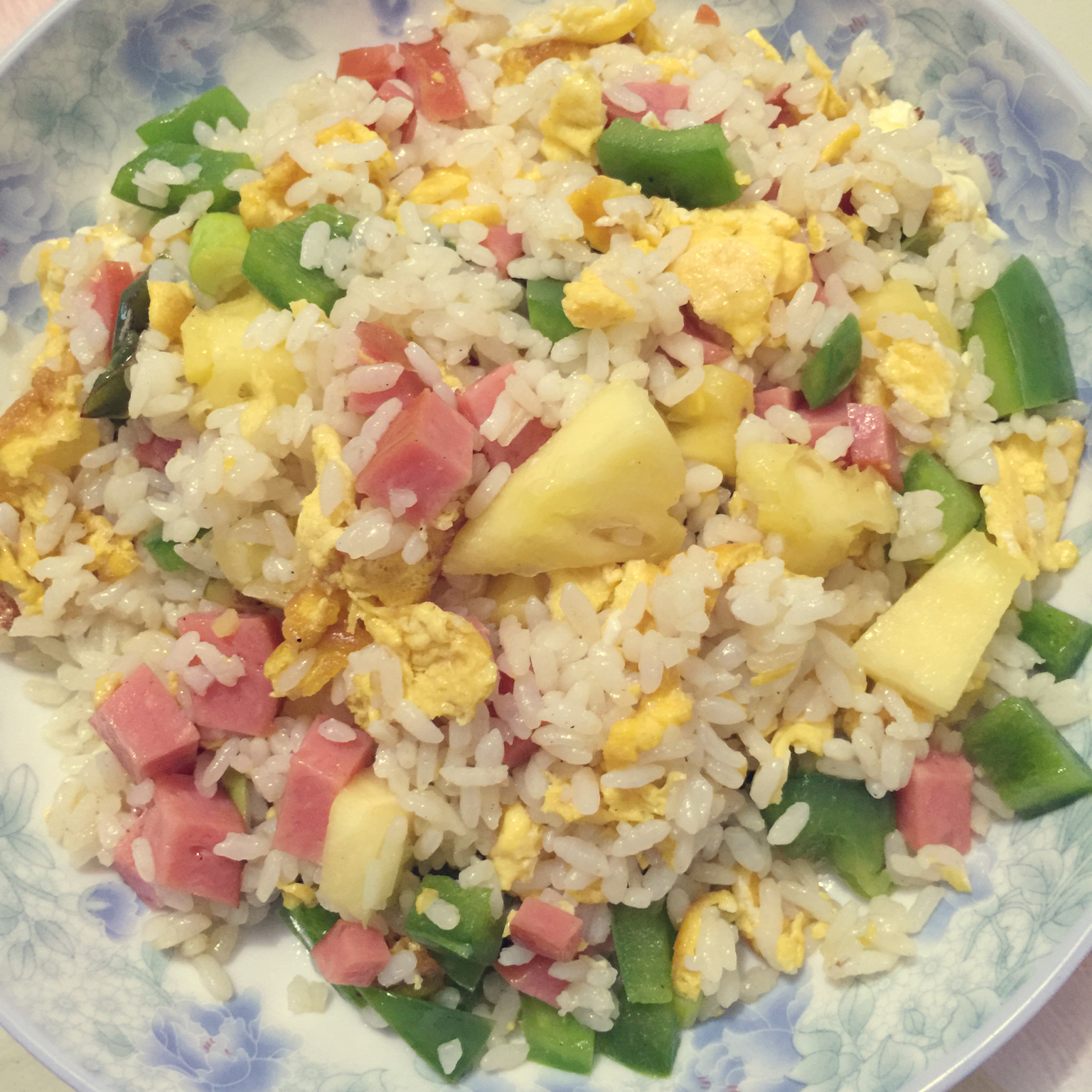 菠萝炒饭