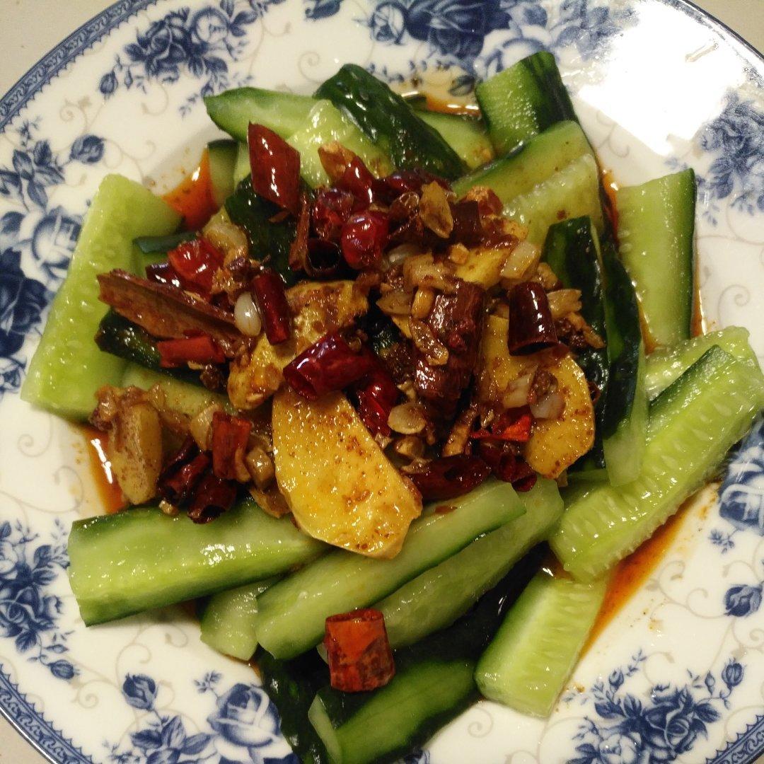 香脆麻辣凉拌黄瓜【唇齿留香】