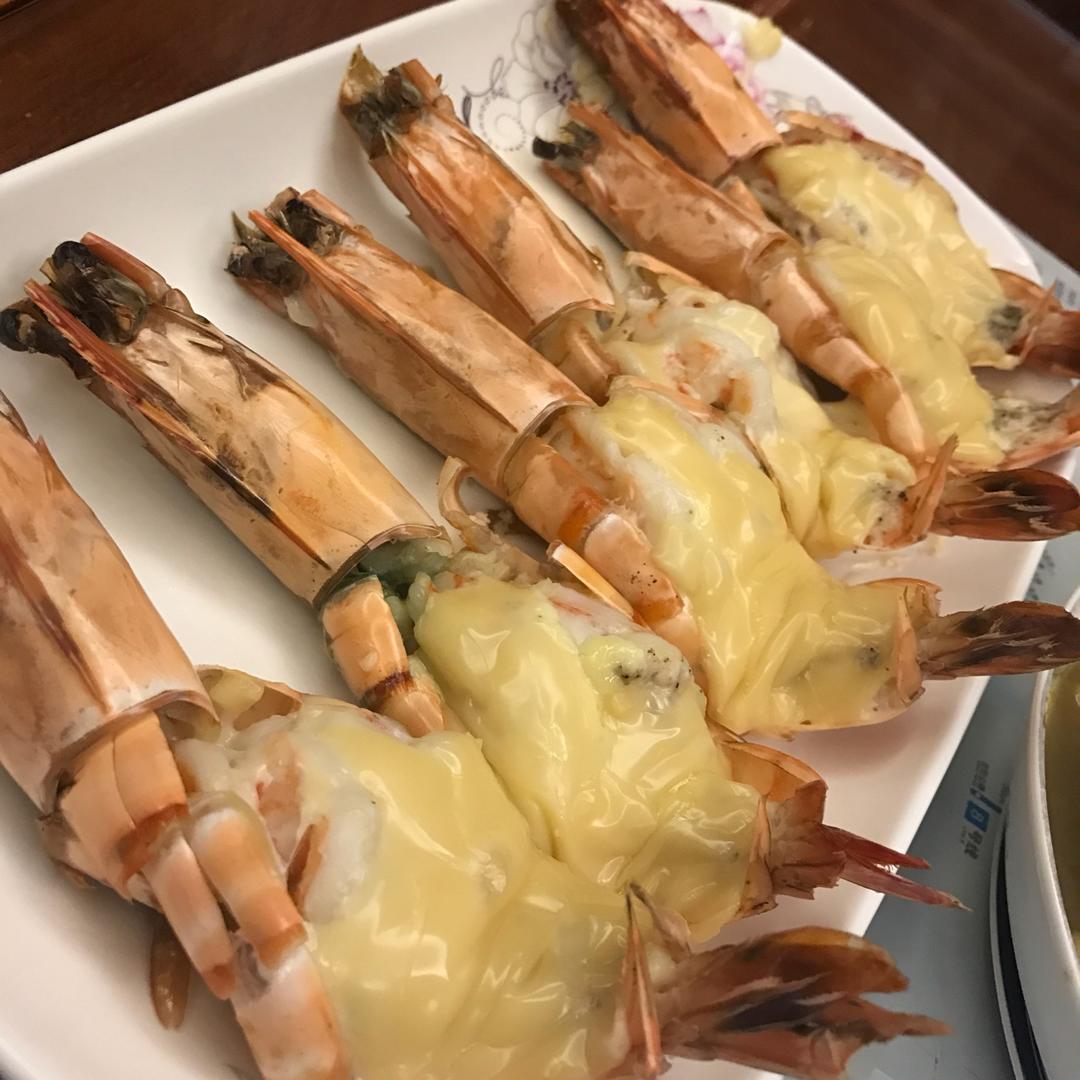 芝士沙拉酱焗大虾
