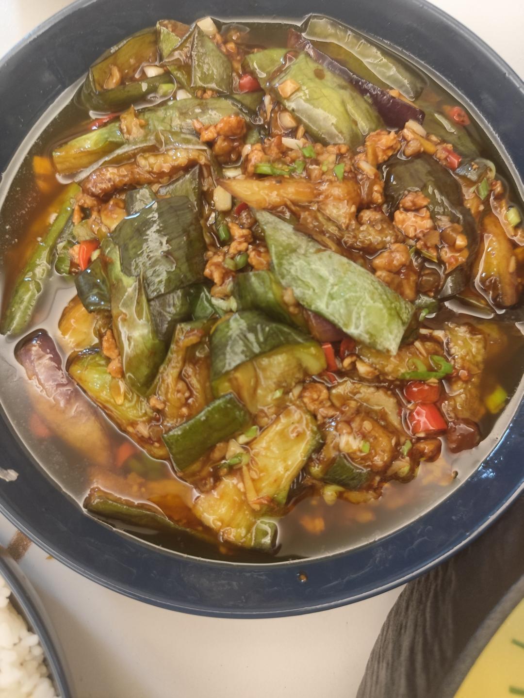 开胃下饭菜！巨简单的家常鱼香茄子煲