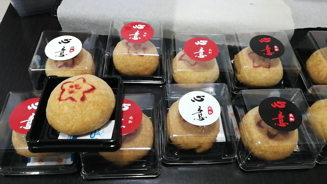 一吃就爱上的云腿月饼