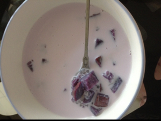 紫薯椰汁西米露