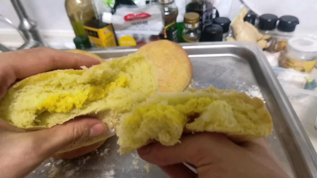 【南瓜软欧包】简直太松软好吃啦！