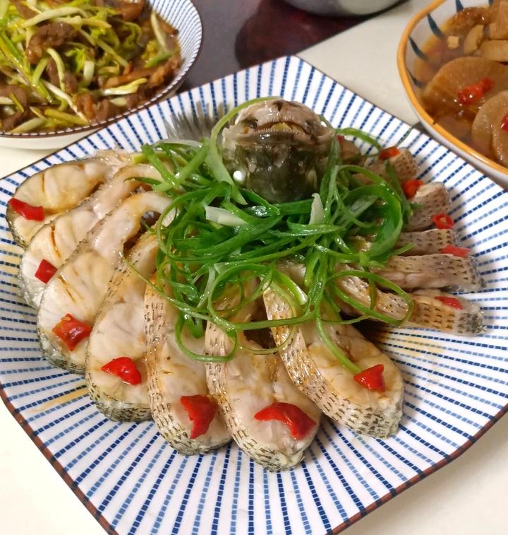 孔雀开屏清蒸鱼