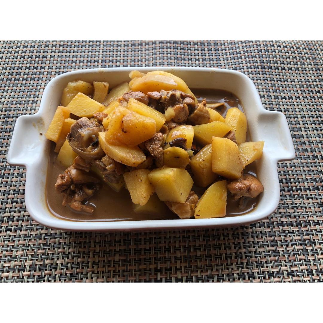 土豆香菇炖鸡腿
