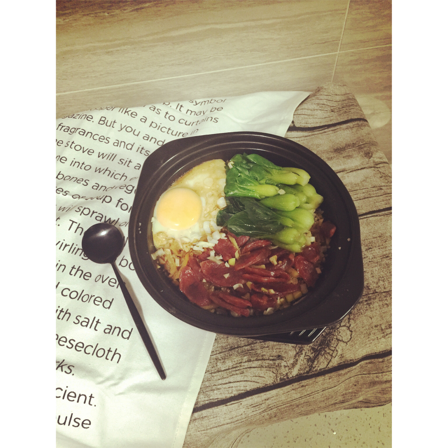 香肠煲仔饭