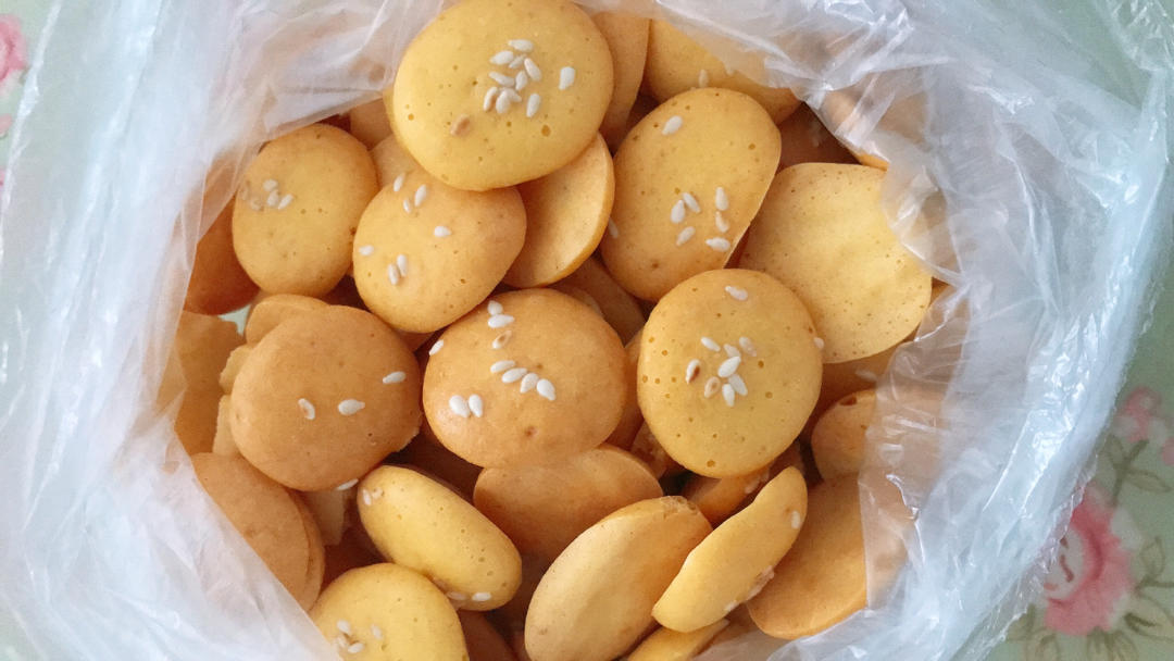鸡蛋小饼干