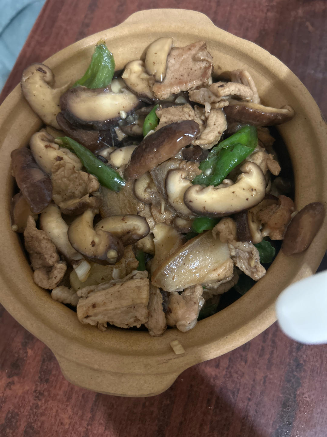 香菇炒肉｜贼香