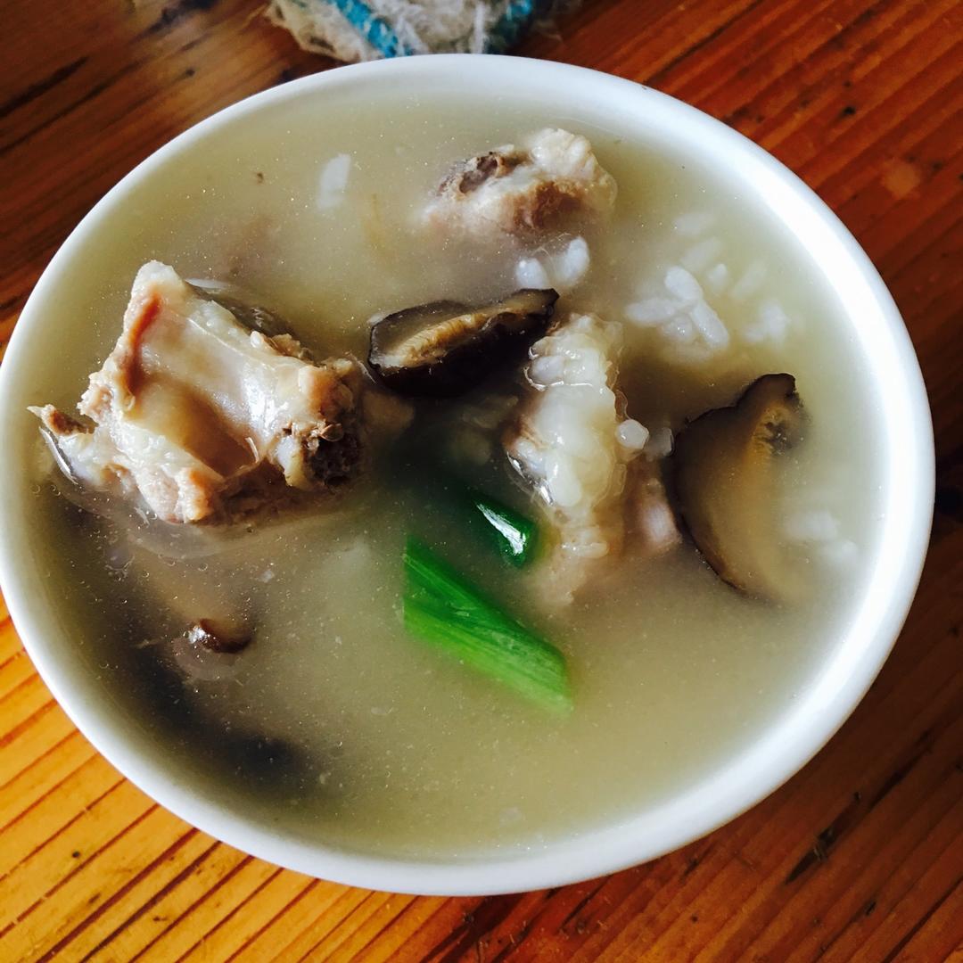 香菇排骨粥