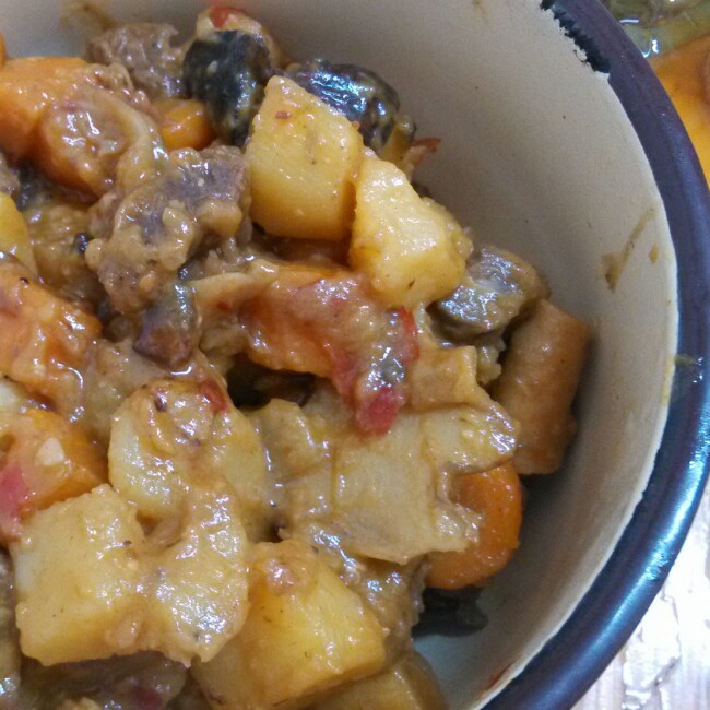 胡萝卜土豆烧牛腩